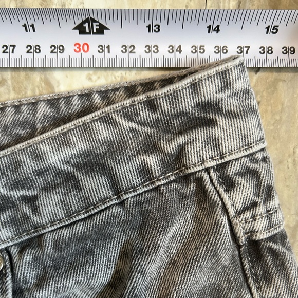 Refuge Denim MOM Patchwork Jeans. Three Shades of Denim. - Picture 11 of 12